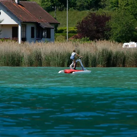 וילה Les Eaux Vives *